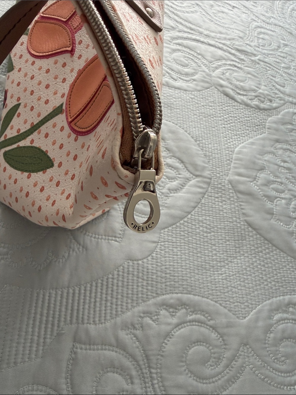 Relic Pink and Peach Tulip Appliqué Tote - Picture 9 of 10
